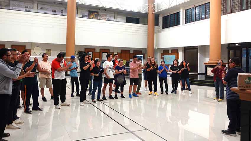 You are currently viewing Semi Final Lomba Tenis Meja dan Bulu Tangkis Karyawan Sinode GBI Memeriahkan HUT RI ke-81  