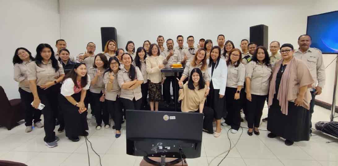 You are currently viewing Menara Doa Karyawan Sinode GBI: Shalom Kota Dibangun Lewat Tindakan Kasih Nyata